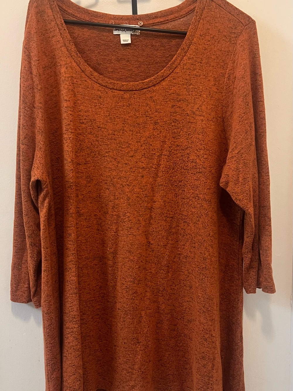 Lightweight Scoop Neck Blouse in Rust